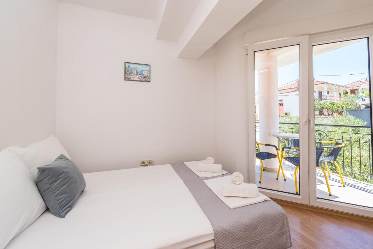 Villa Mihaela Trogir Extérieur photo